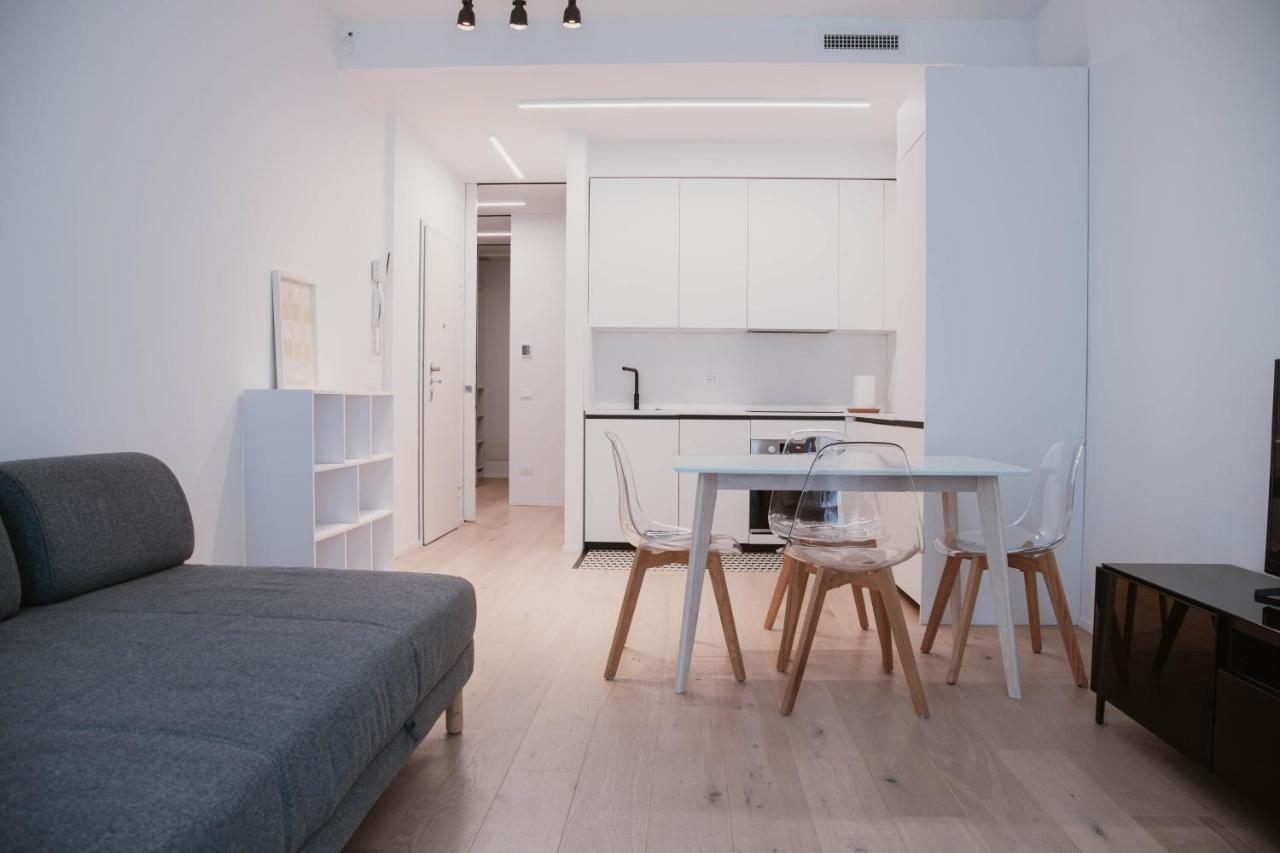 Luvi - Varese Apartment Milan Exterior photo